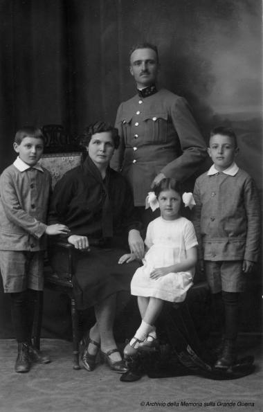 Famiglia di ufficiale austriaco 